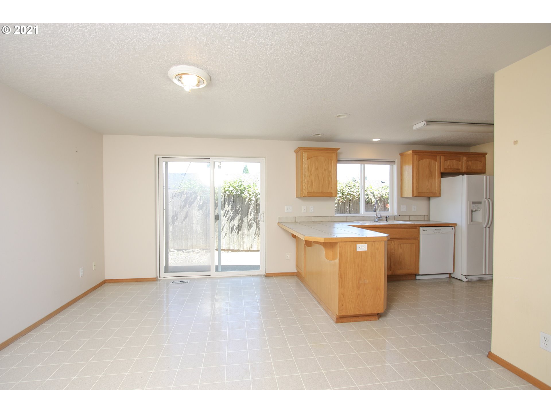 624 Villa Road Newberg, OR 97132 - Photo 10 of 20 Gallery Image 10