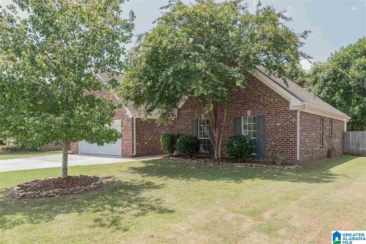 251 Victoria Station Alabaster, AL 35114 - Photo 2 of 41