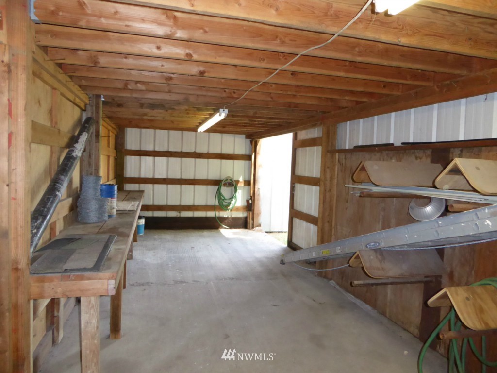 17200 Leitner Road Southwest Rochester, WA 98579 - Photo 21 of 25