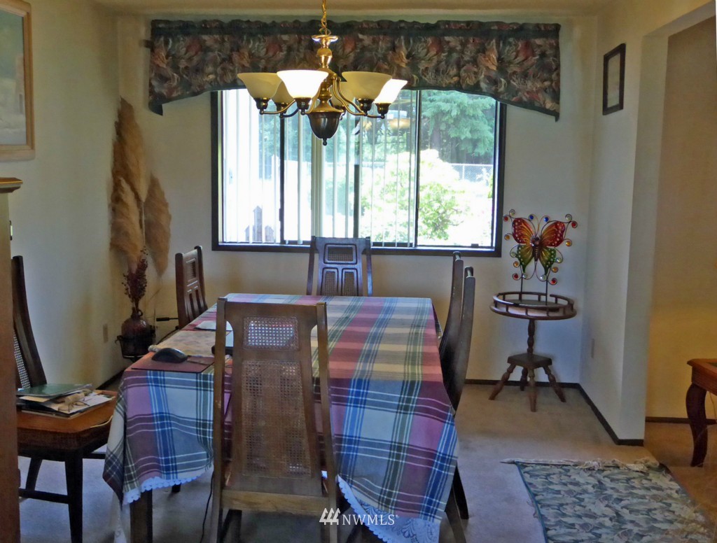 17200 Leitner Road Southwest Rochester, WA 98579 - Photo 6 of 25