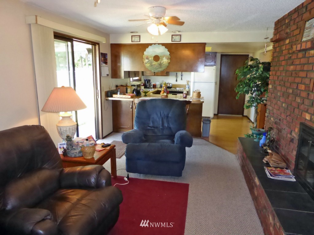 17200 Leitner Road Southwest Rochester, WA 98579 - Photo 9 of 25