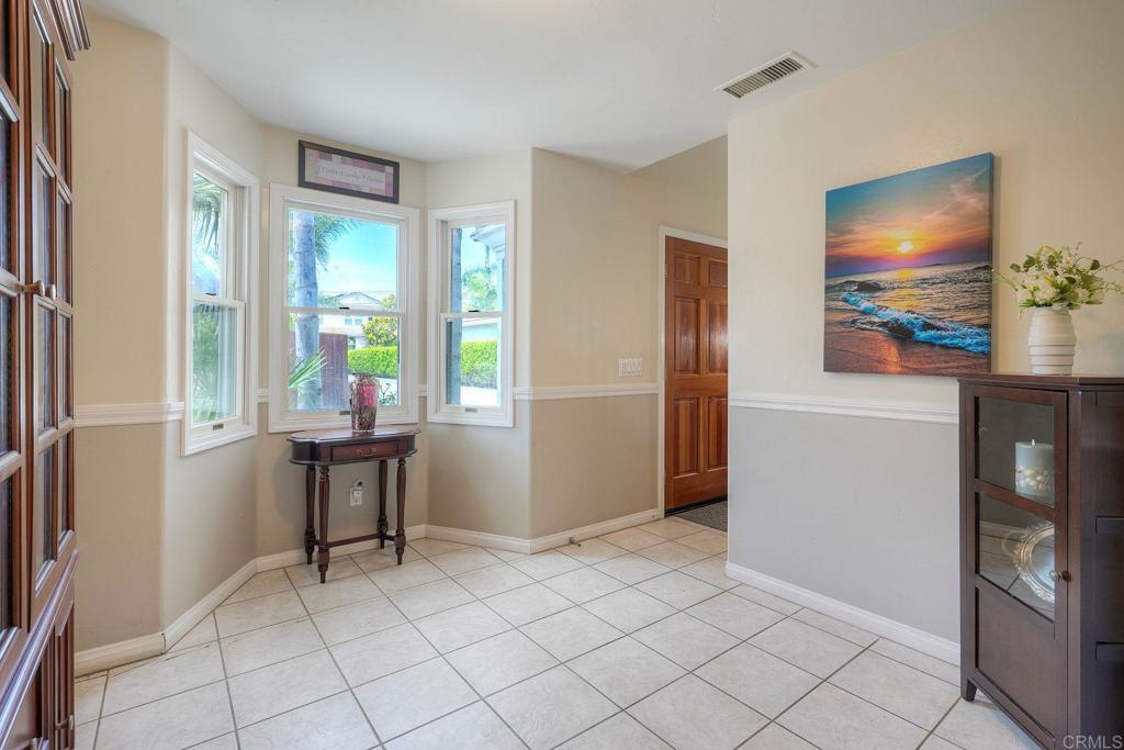 217 Sanford Street Encinitas, CA 92024 - Photo 11 of 41