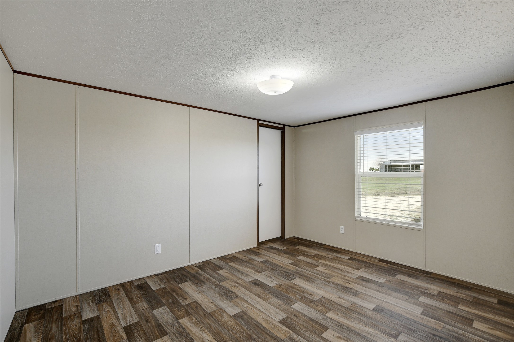 14512 Graef Road Buda, TX 78610 - Photo 22 of 24 Unit B - Bedroom 3