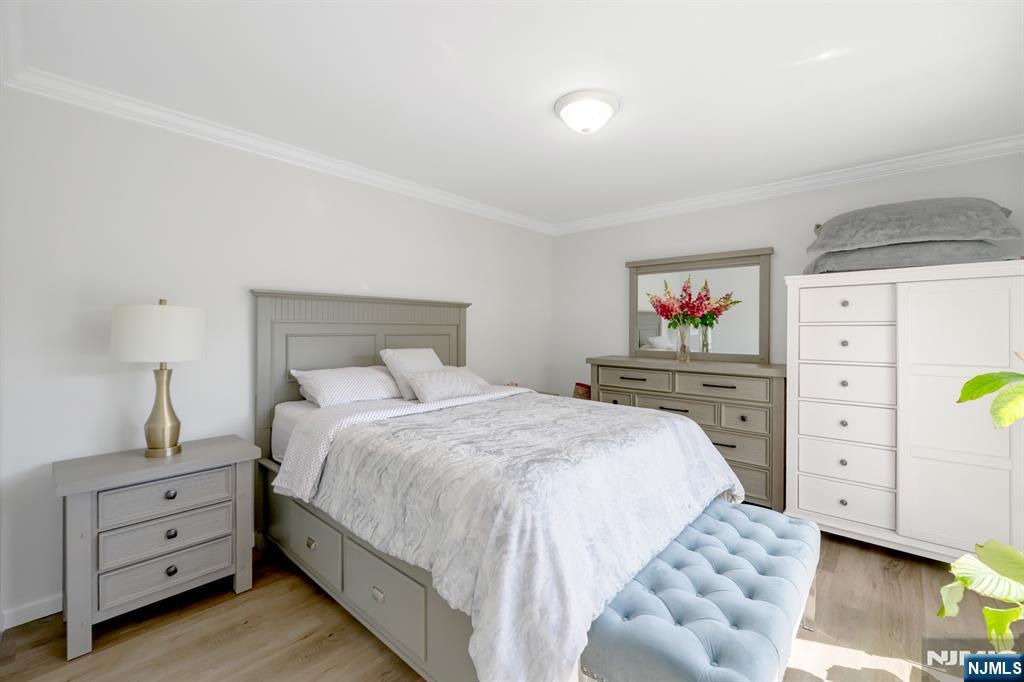 138 Merrill Road Clifton, NJ 07012 - Photo 8 of 22 Gallery Image 8