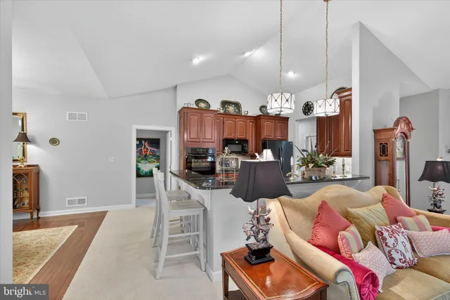 $575,000 | 1029 Stonecroft Drive, Hanover, PA 17331