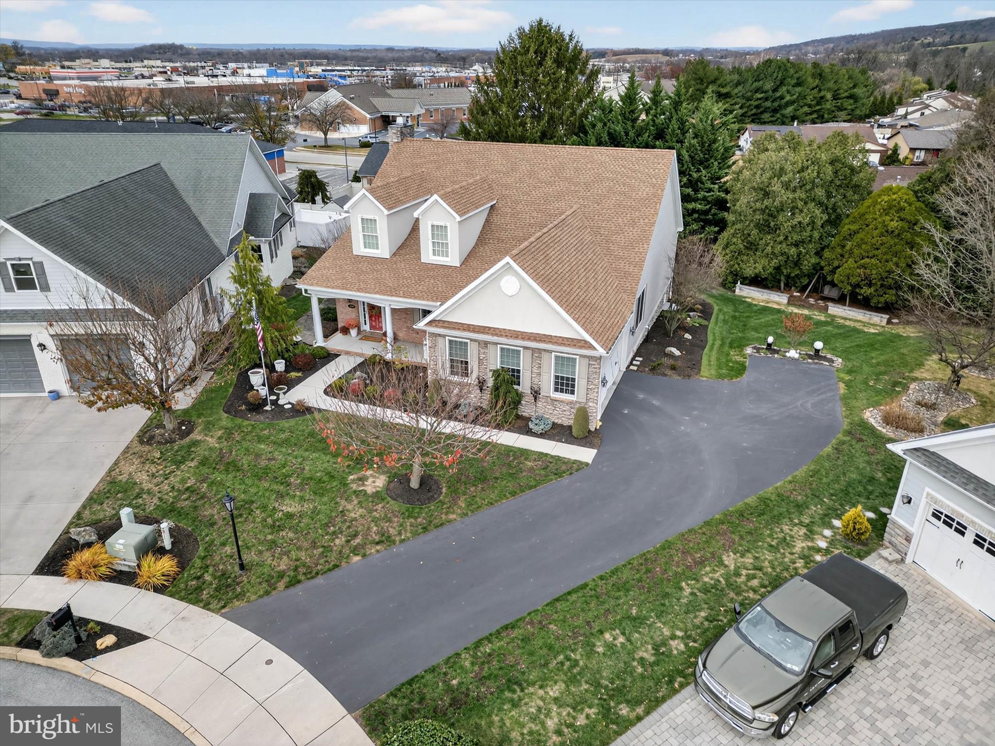 1029 Stonecroft Drive Hanover, PA 17331 - Photo 5 of 72