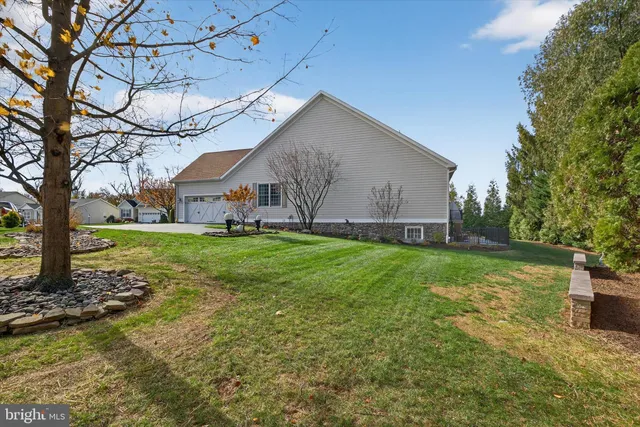 $575,000 | 1029 Stonecroft Drive, Hanover, PA 17331