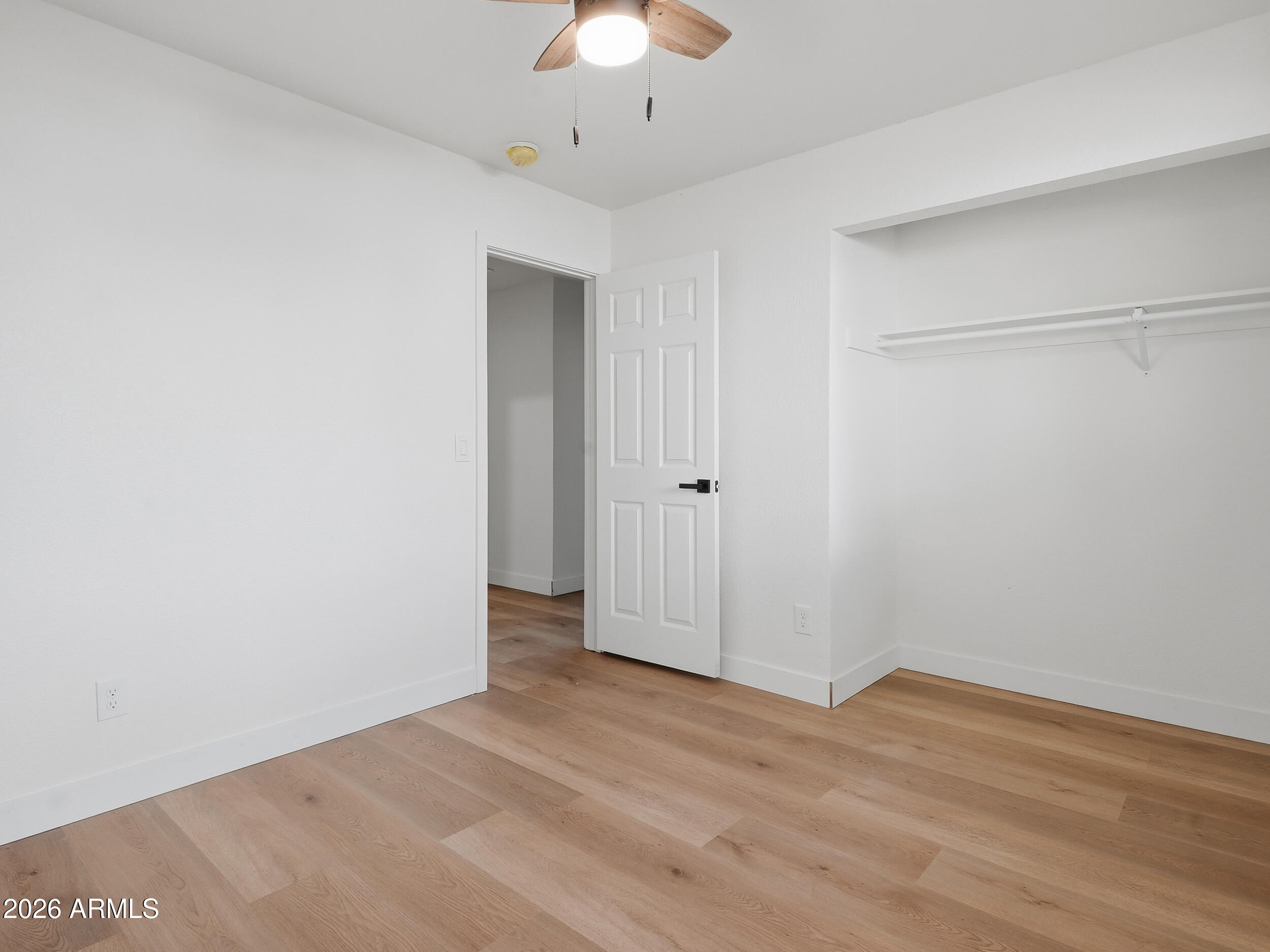 3327 West Charter Oak Road Phoenix, AZ 85029 - Photo 12 of 22