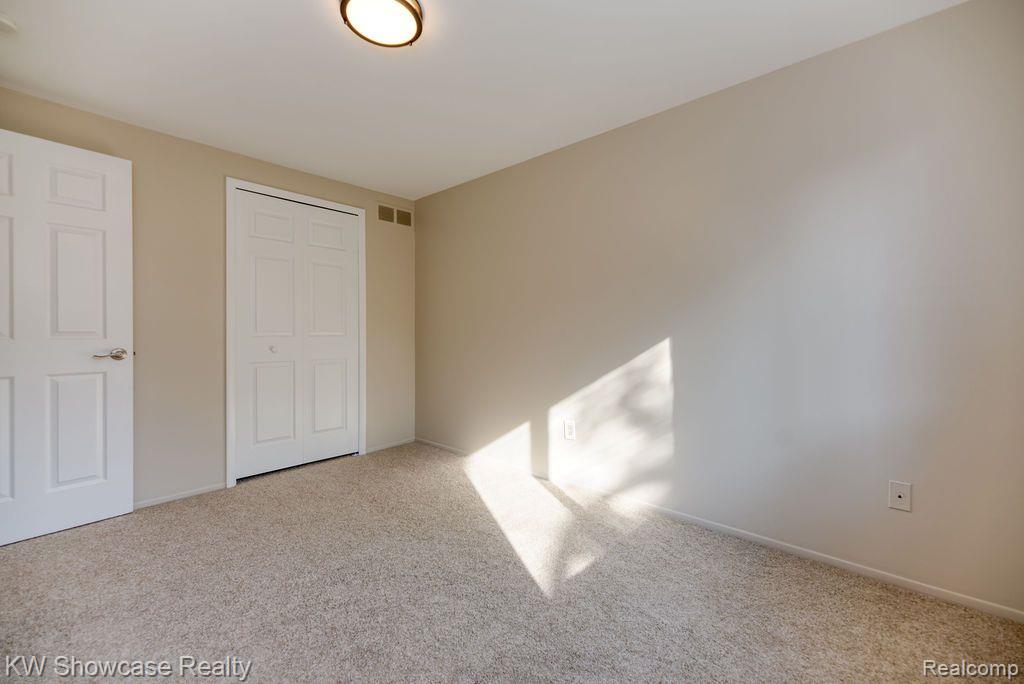 16008 Newburgh Road Livonia, MI 48154 - Photo 27 of 29 4th Bedroom 2nd floor