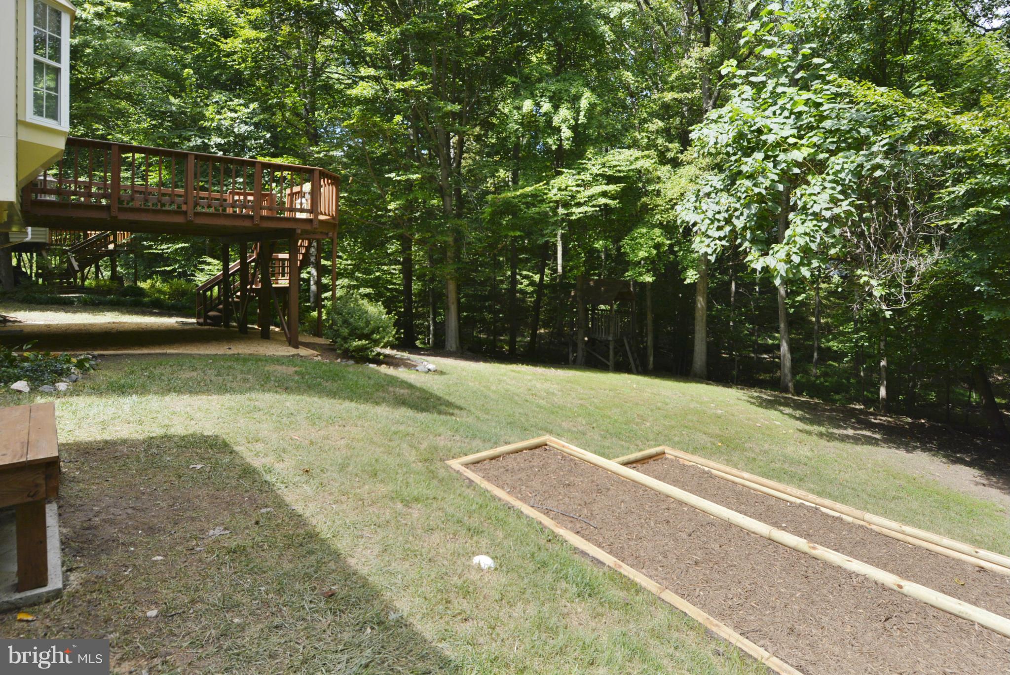 9002 Octavia Court Springfield, VA 22153 - Photo 28 of 29 Beautiful Space for a Garden!