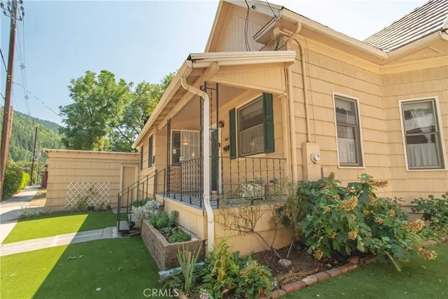 $255,000 | 5505 Sacramento Avenue, Dunsmuir, CA 96025