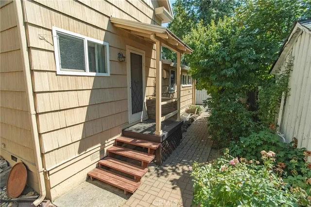 $255,000 | 5505 Sacramento Avenue, Dunsmuir, CA 96025