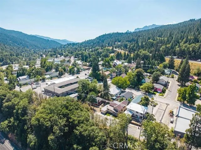 $255,000 | 5505 Sacramento Avenue, Dunsmuir, CA 96025