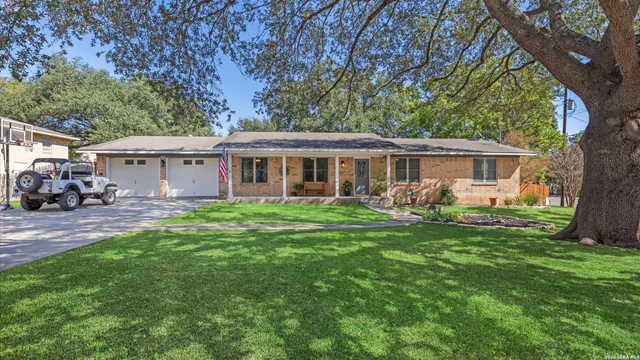 $440,000 | 111 Mission Drive, New Braunfels, TX 78130