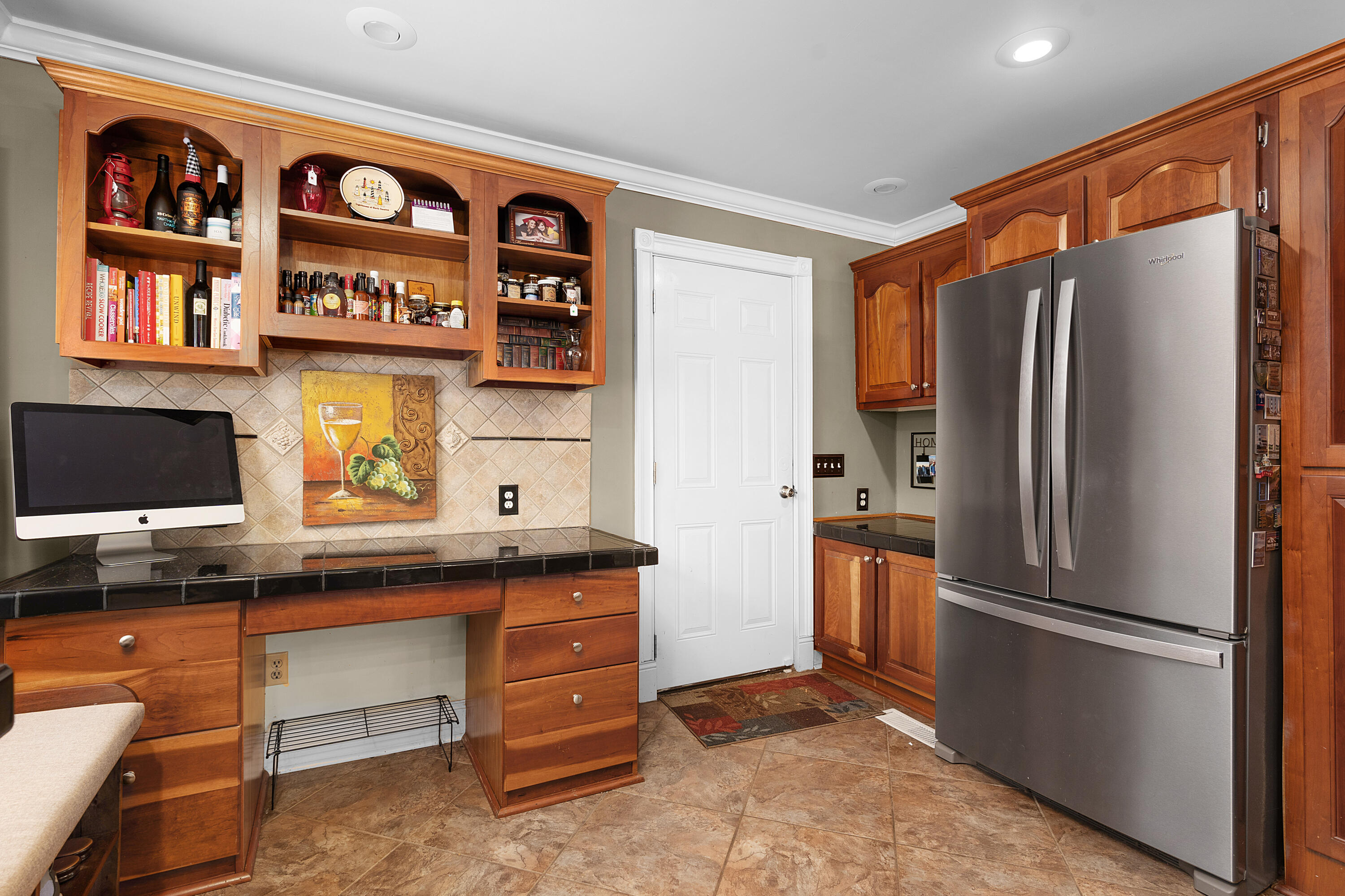 407 Valleybrook Road Hixson, TN 37343 - Photo 17 of 60 37 - 407 Valleybrook Rd - Interior