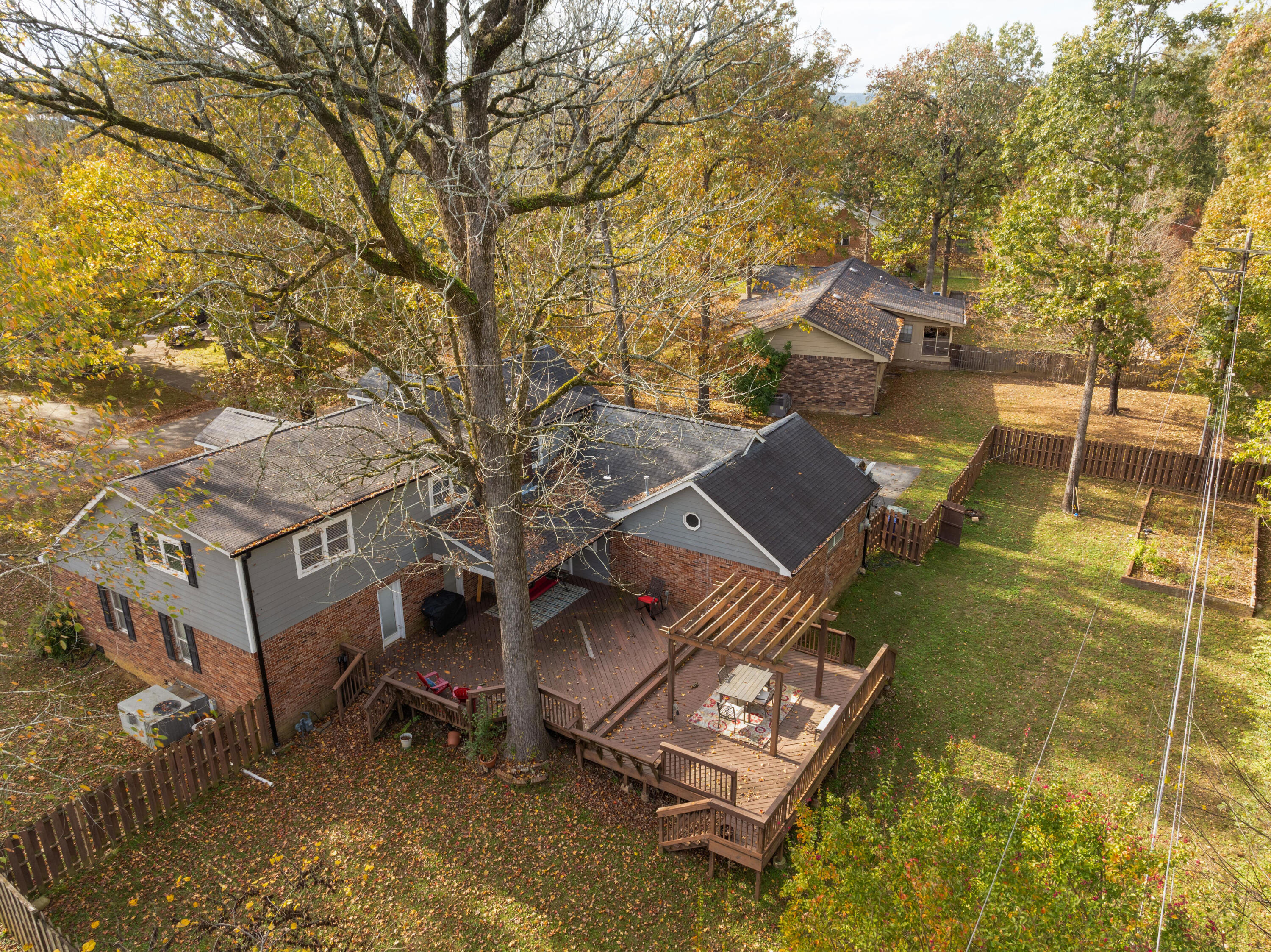 407 Valleybrook Road Hixson, TN 37343 - Photo 2 of 60 06 - 407 Valleybrook Rd - Drone