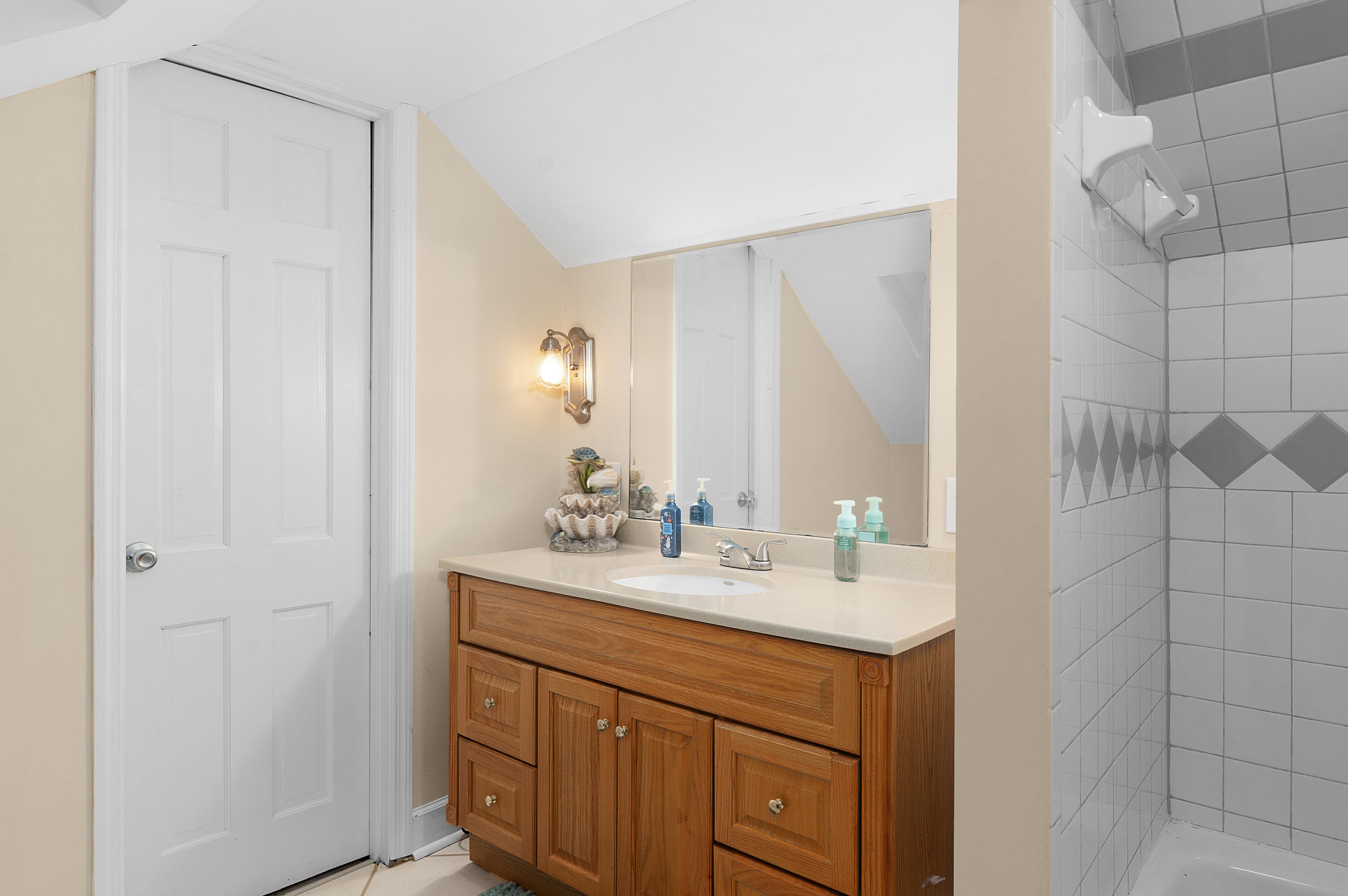 407 Valleybrook Road Hixson, TN 37343 - Photo 35 of 60 55 - 407 Valleybrook Rd - Interior