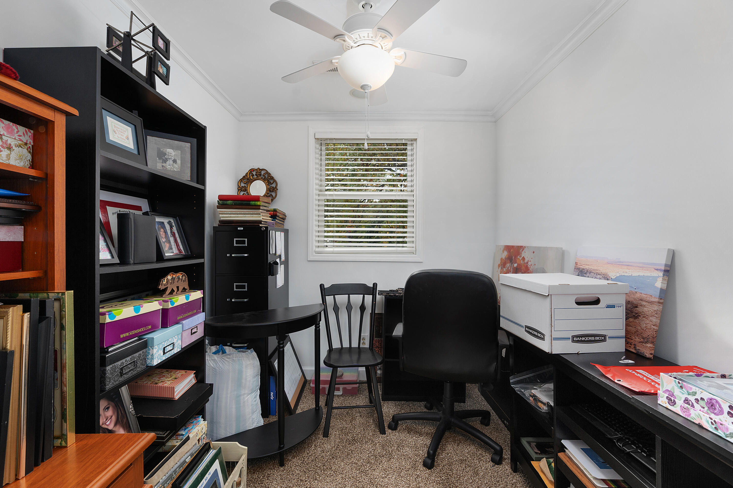 407 Valleybrook Road Hixson, TN 37343 - Photo 37 of 60 58 - 407 Valleybrook Rd - Interior - sto