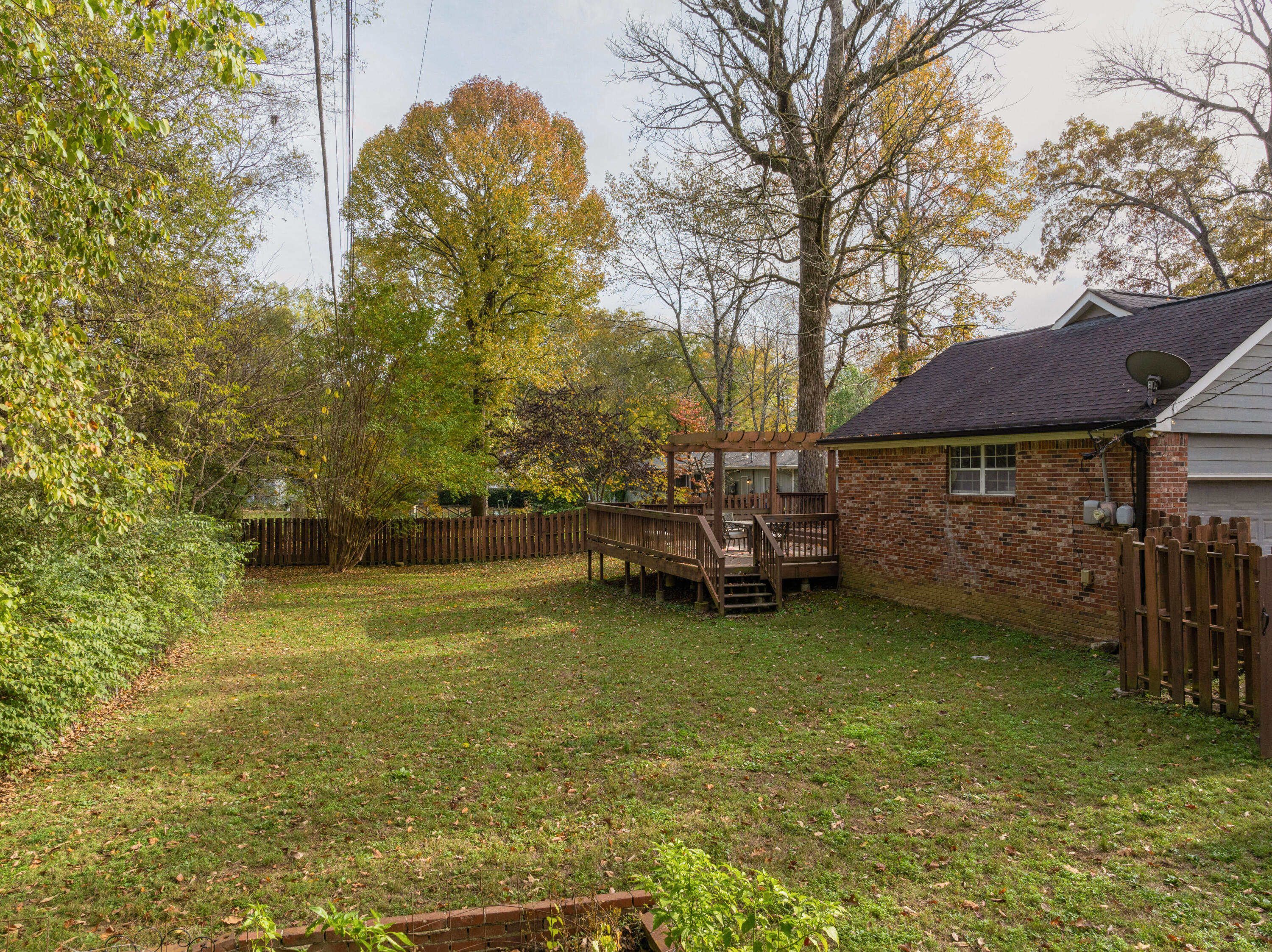 407 Valleybrook Road Hixson, TN 37343 - Photo 53 of 60 05 - 407 Valleybrook Rd - Drone