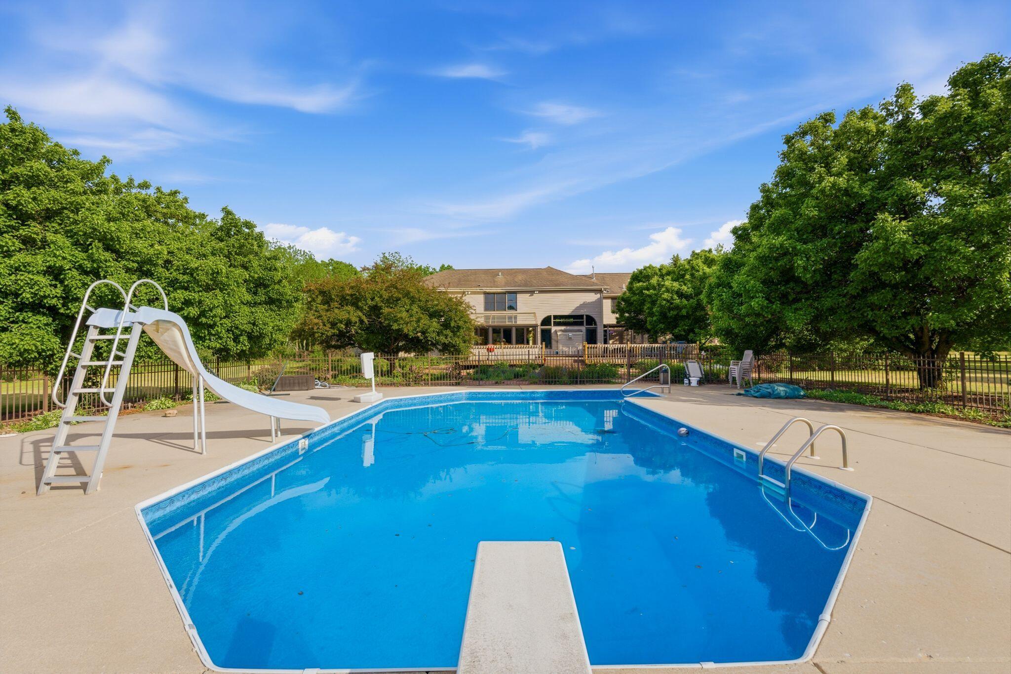 W350S1951 Waterville Road Ottawa, WI 53066 - Photo 43 of 60 In-Ground Pool
