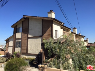 2105 Rockefeller Lane, Unit 6 Redondo Beach, CA 90278 - Photo 2 of 19 Gallery Image 2