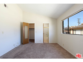 2105 Rockefeller Lane, Unit 6 Redondo Beach, CA 90278 - Photo 15 of 19 Gallery Image 15