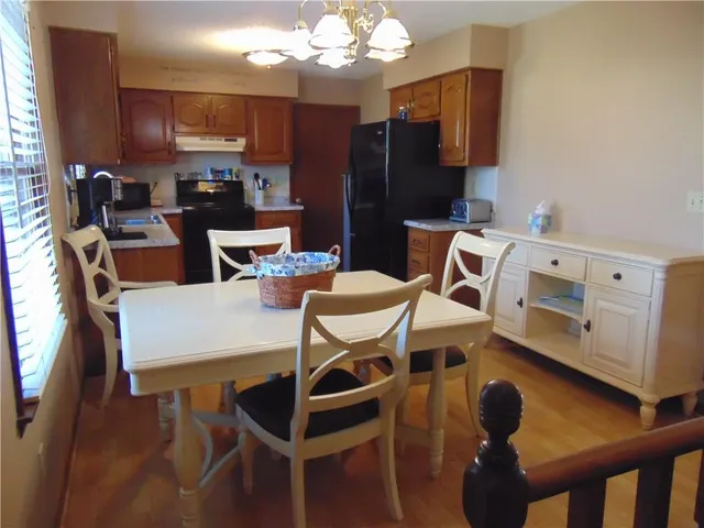 $252,000 | 1104 Halsey Terrace, Harrisonville, MO 64701