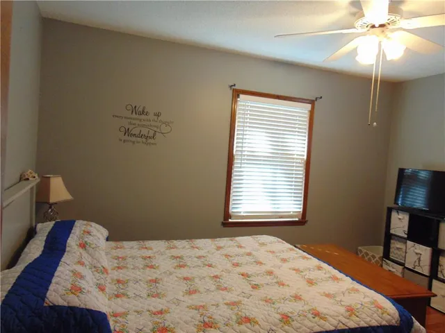 $252,000 | 1104 Halsey Terrace, Harrisonville, MO 64701