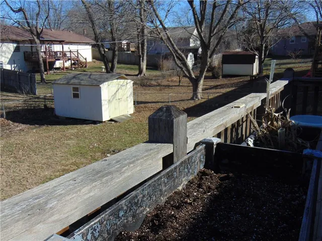 $252,000 | 1104 Halsey Terrace, Harrisonville, MO 64701