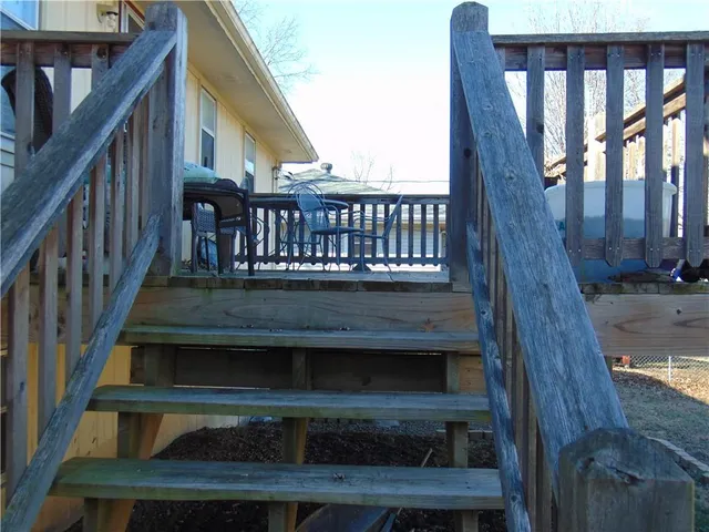 $252,000 | 1104 Halsey Terrace, Harrisonville, MO 64701