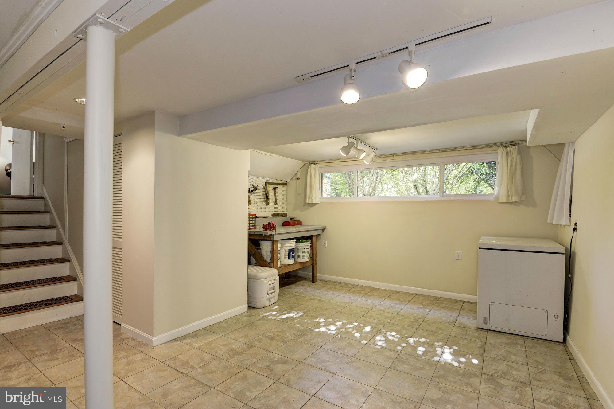 8816 Battery Road Alexandria, VA 22308 - Photo 24 of 30 Basement