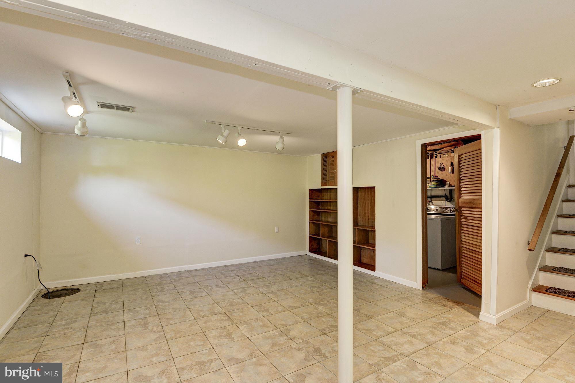 8816 Battery Road Alexandria, VA 22308 - Photo 25 of 30 Basement