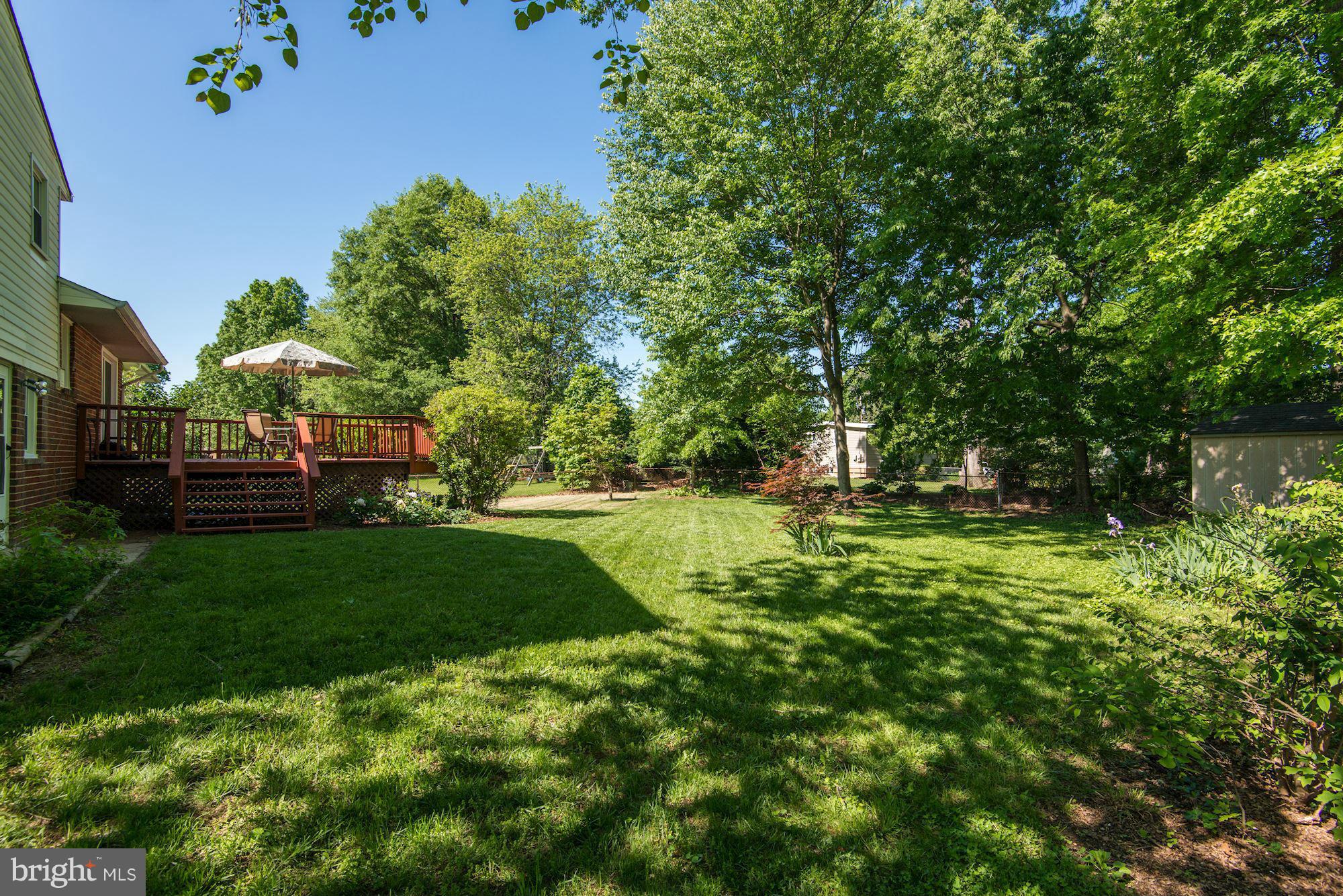 8816 Battery Road Alexandria, VA 22308 - Photo 26 of 30 Exterior (Rear)