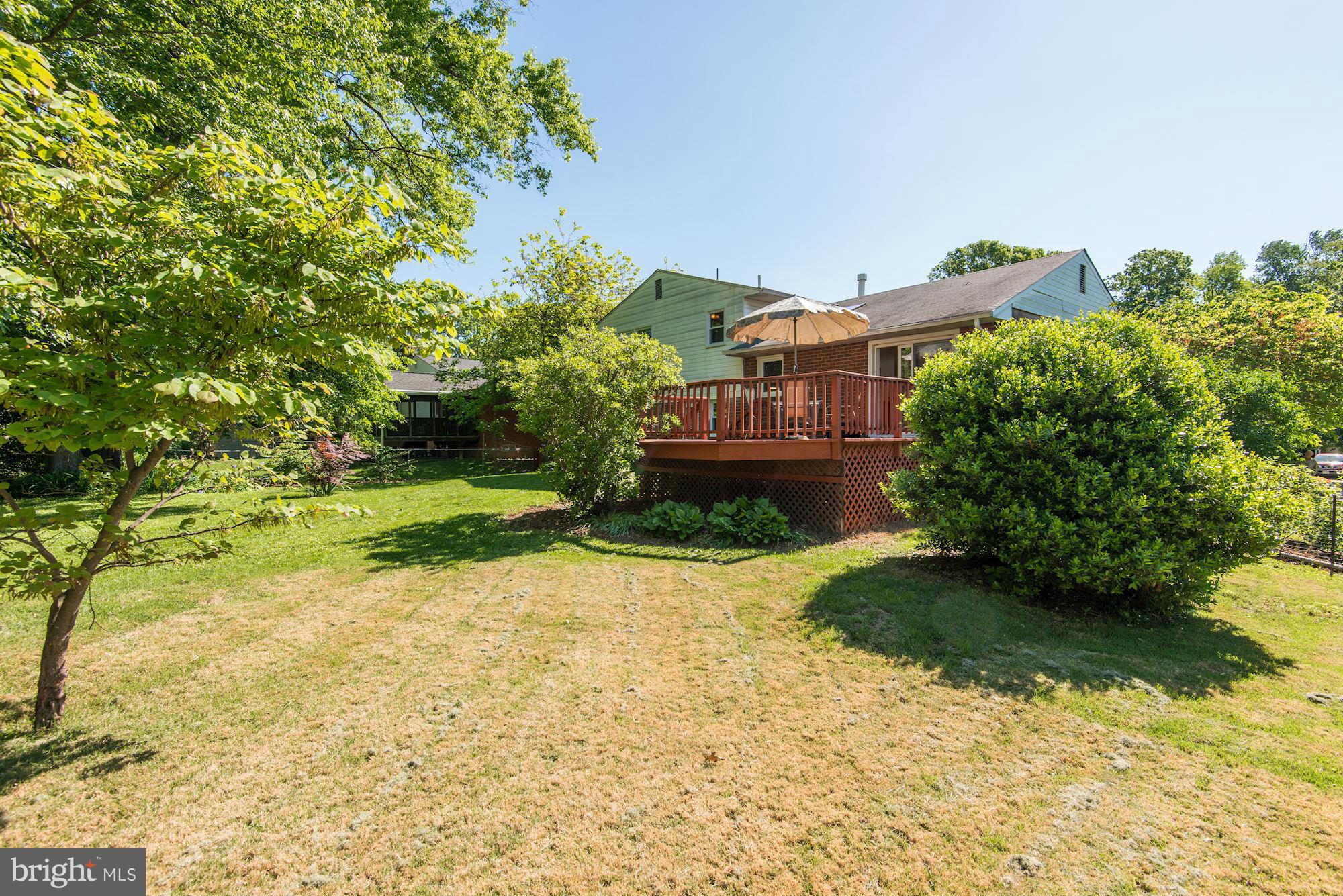 8816 Battery Road Alexandria, VA 22308 - Photo 29 of 30 Exterior (Rear)