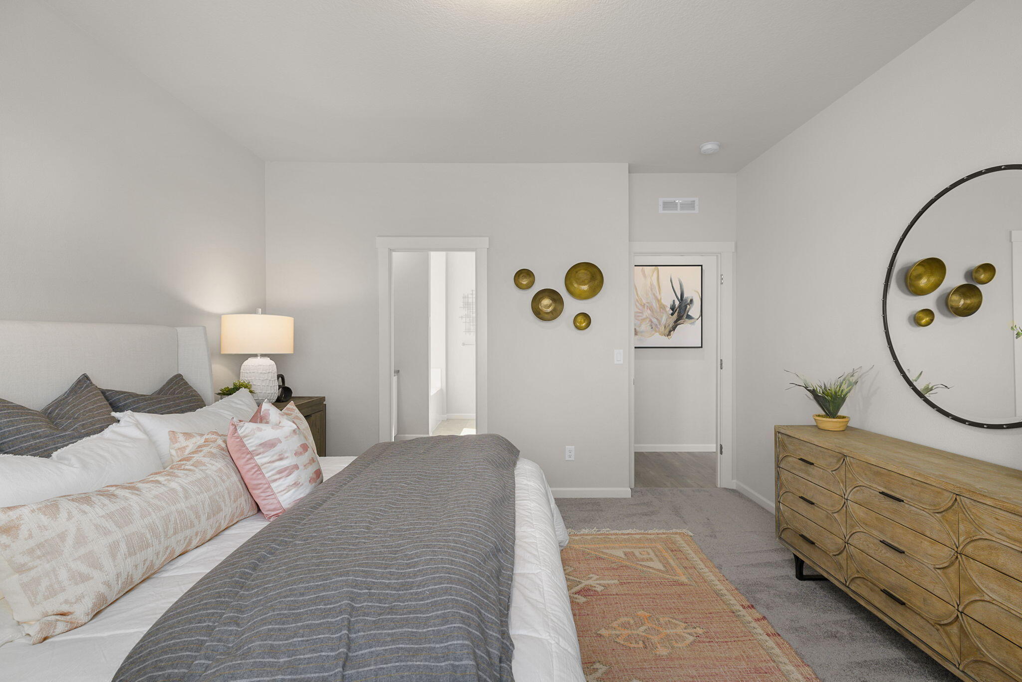 2517 Northwest 23rd Loop Redmond, OR 97756 - Photo 12 of 36
