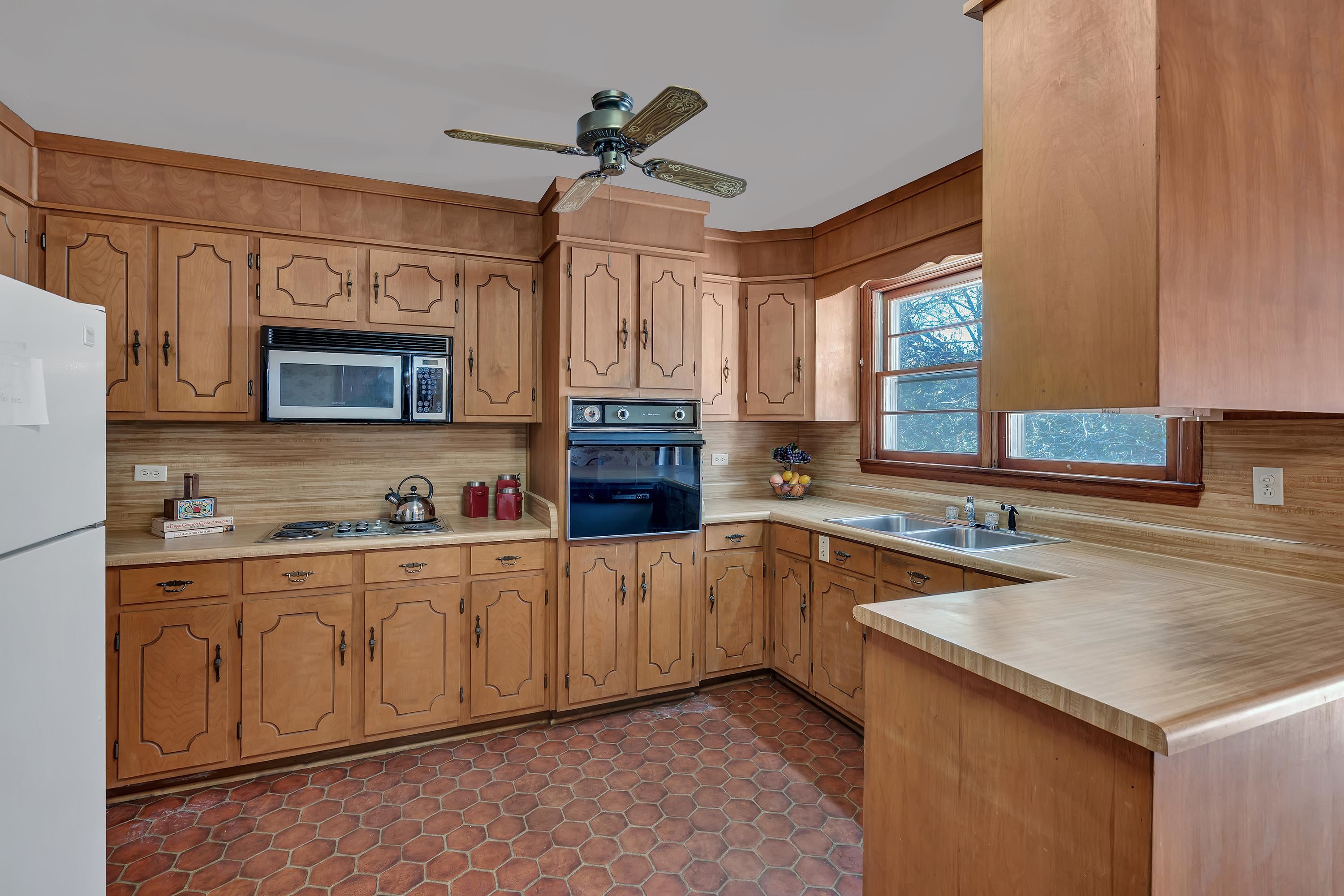 100 Culbreath Heights Union, SC 29379 - Photo 11 of 31