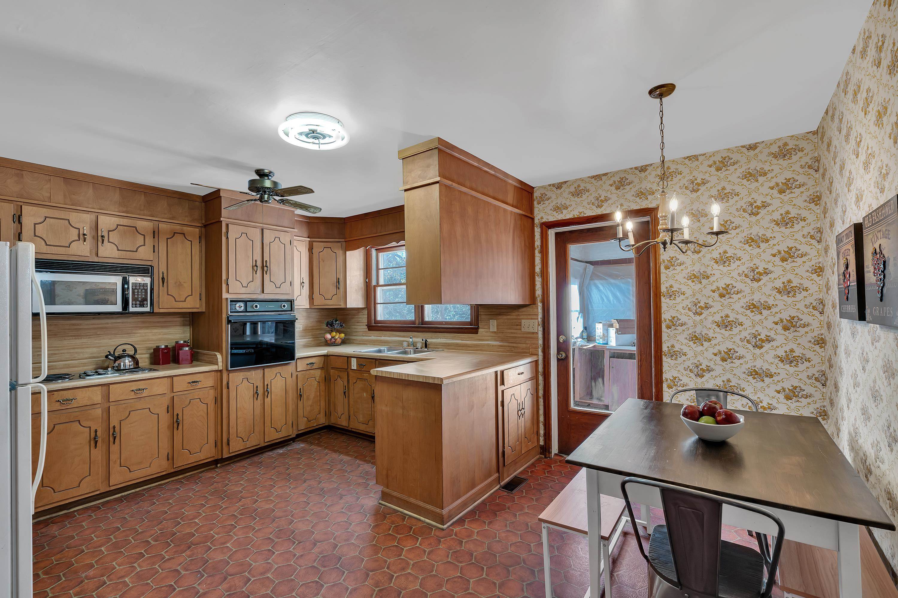 100 Culbreath Heights Union, SC 29379 - Photo 10 of 31