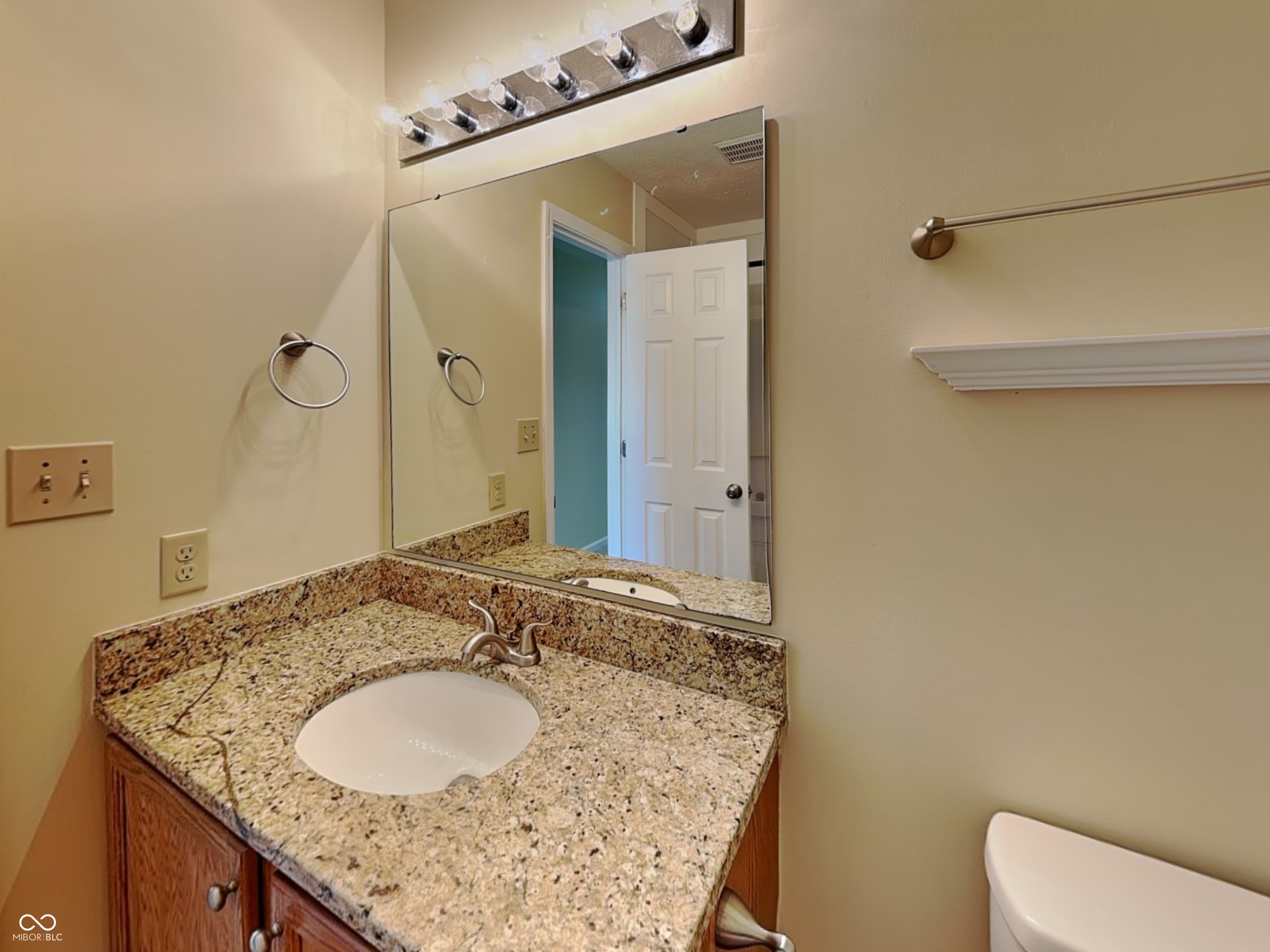 13006 Quarterback Lane Fishers, IN 46037 - Photo 17 of 23