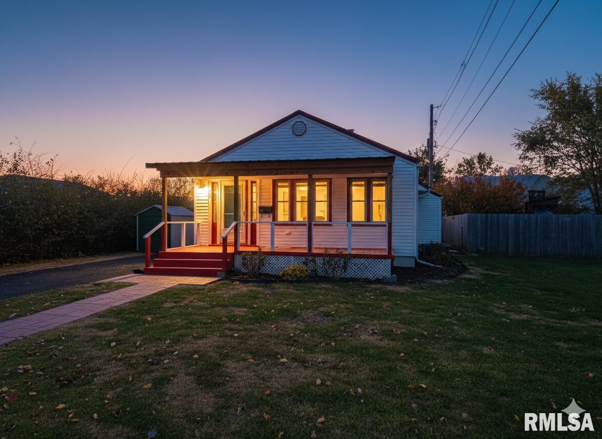 619 West Pine Street Chillicothe, IL 61523 - Photo 4 of 23