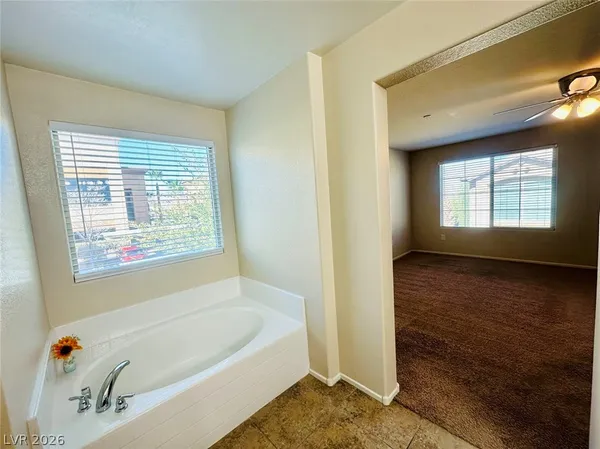 $2,200 | 6157 Scarlet Leaf Street, Las Vegas, NV 89148