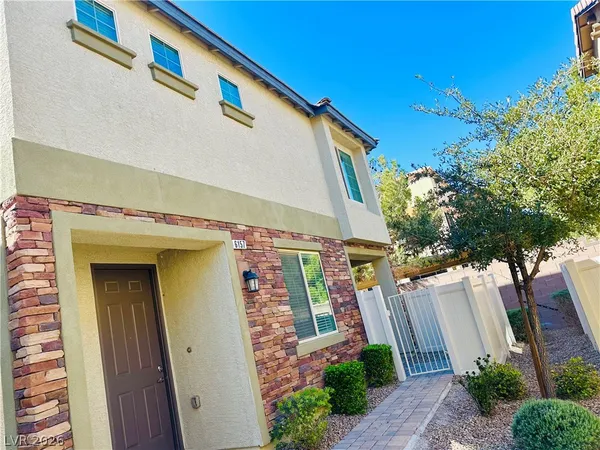 $2,200 | 6157 Scarlet Leaf Street, Las Vegas, NV 89148