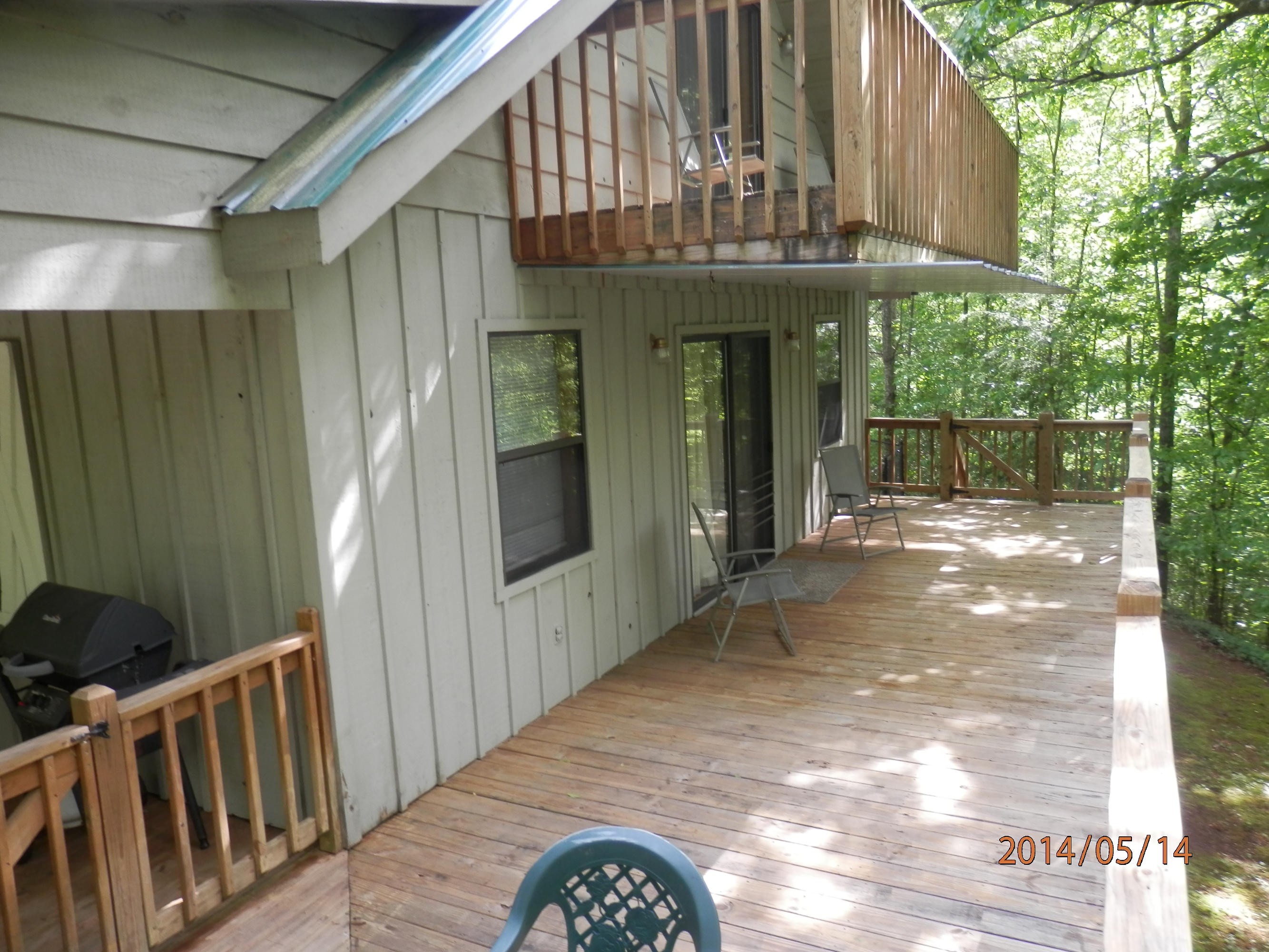 370 Boat Gunnel Road Townsend, TN 37882 - Photo 4 of 28 Amazing open Deck area w/ Balcony above