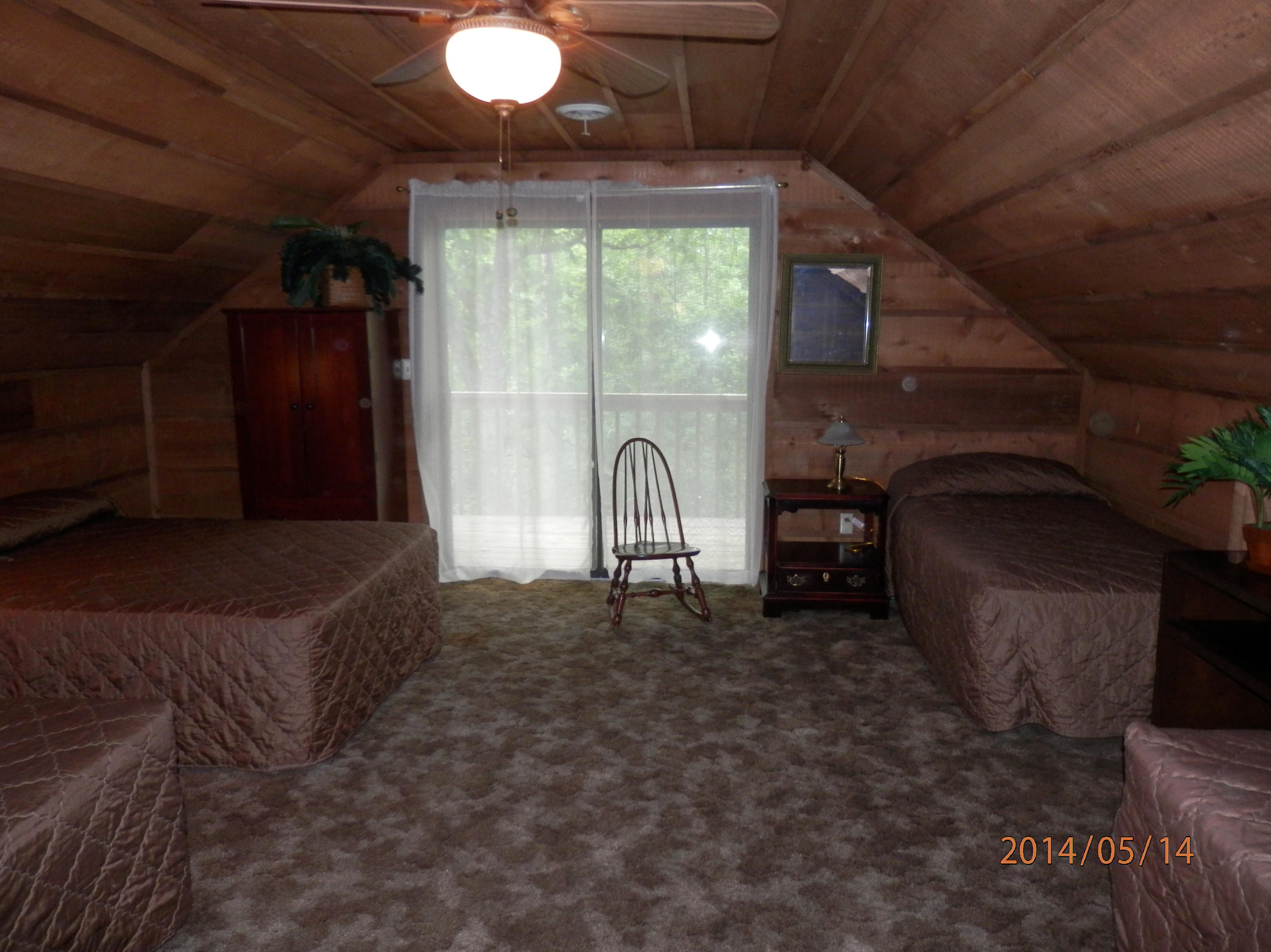 370 Boat Gunnel Road Townsend, TN 37882 - Photo 9 of 28 Very large upstairs bedroom