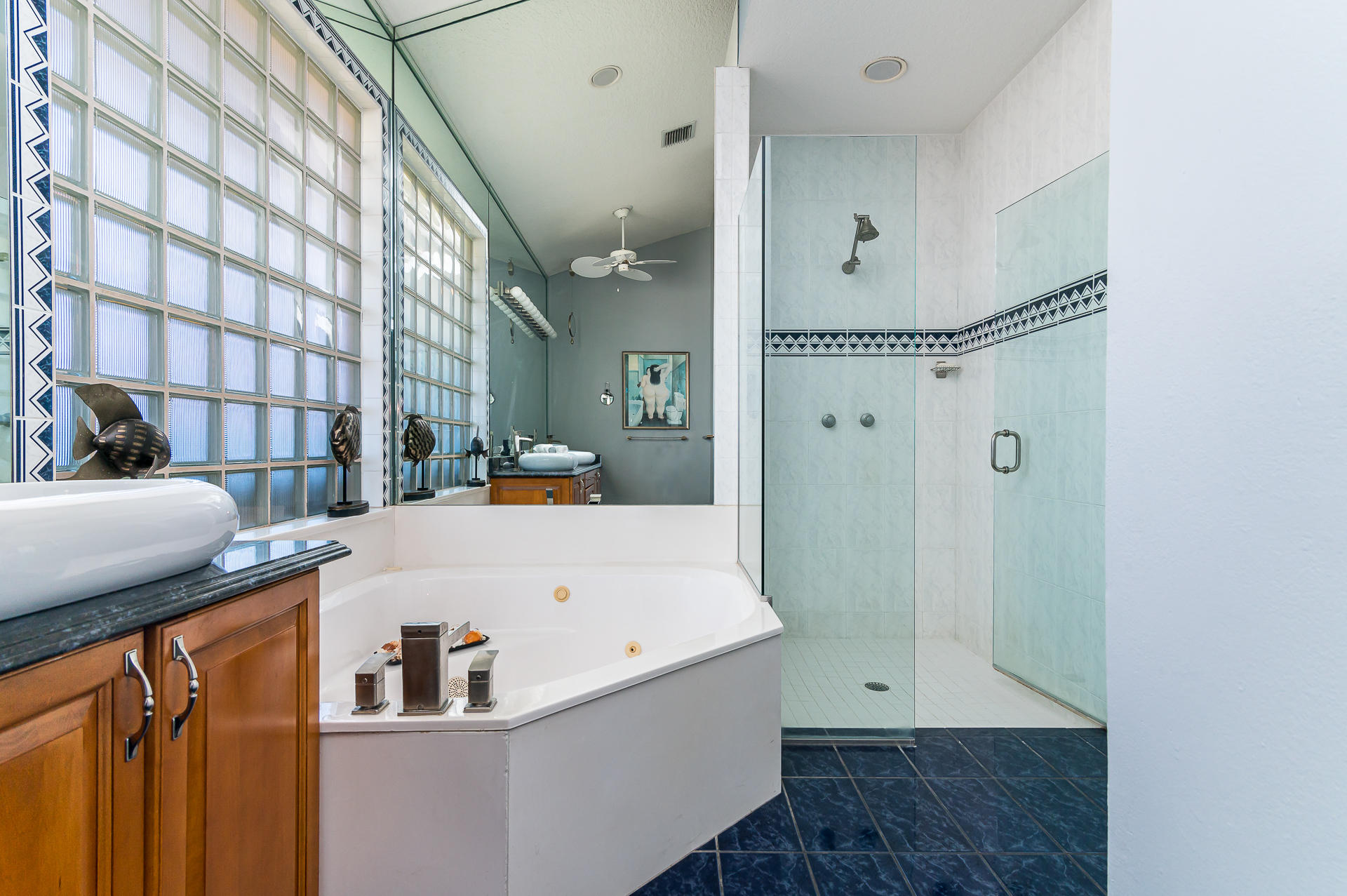 17192 Hampton Boulevard Boca Raton, FL 33496 - Photo 13 of 36 master-bath