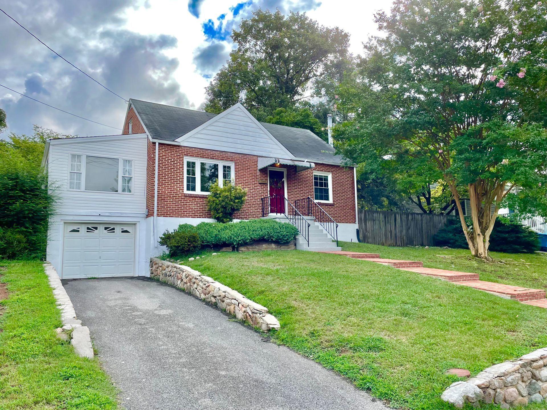 2540 Spring Road Southwest Roanoke, VA 24015 - Photo 45 of 54 Garage
