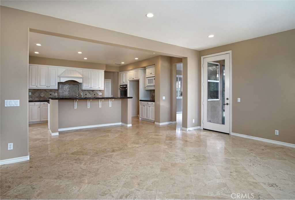 2449 Highwood Road Orange, CA 92867 - Photo 13 of 39