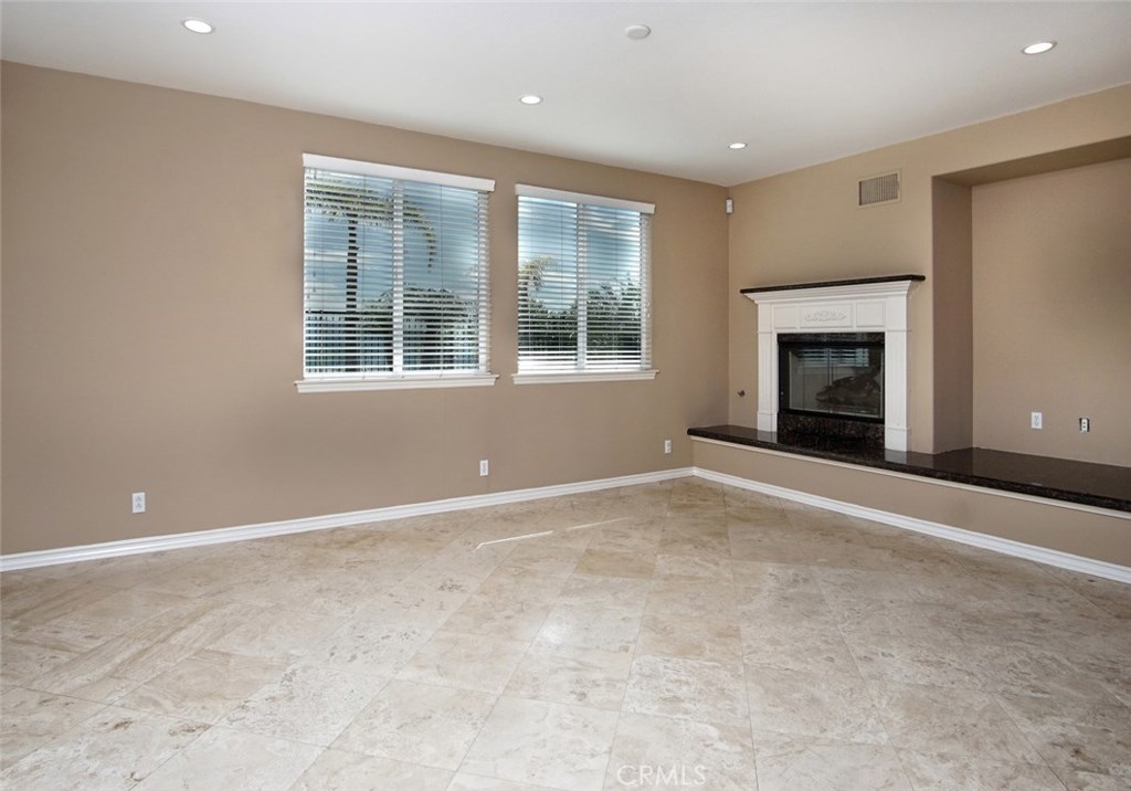 2449 Highwood Road Orange, CA 92867 - Photo 16 of 39