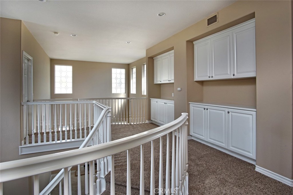 2449 Highwood Road Orange, CA 92867 - Photo 20 of 39