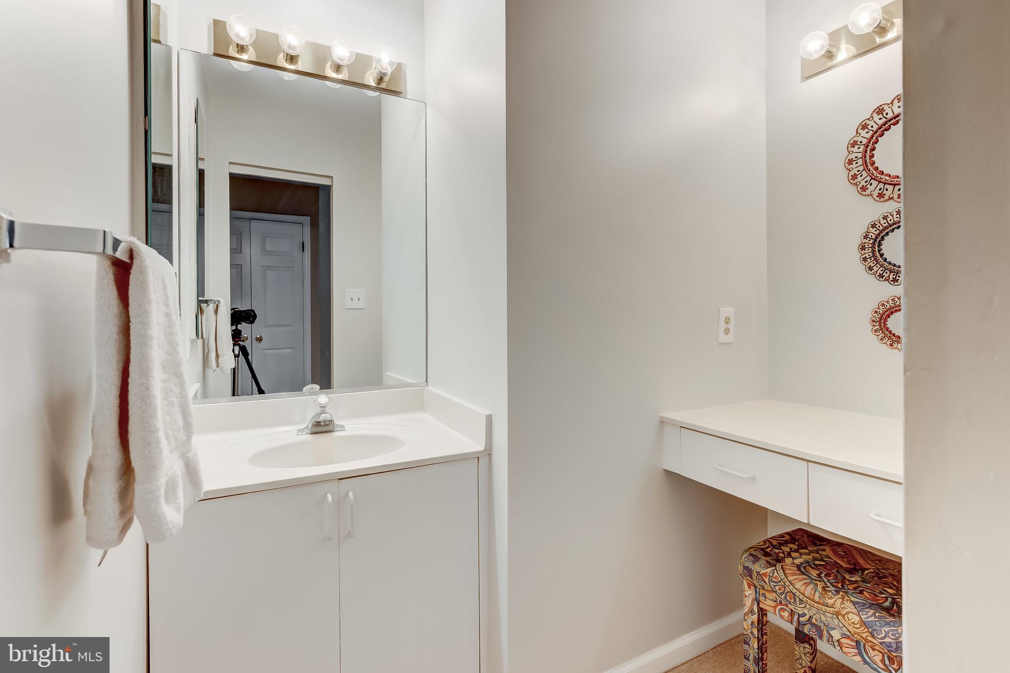 5854 Pimlico Road Baltimore, MD 21209 - Photo 24 of 48 Bonus area with sink and makeup counter