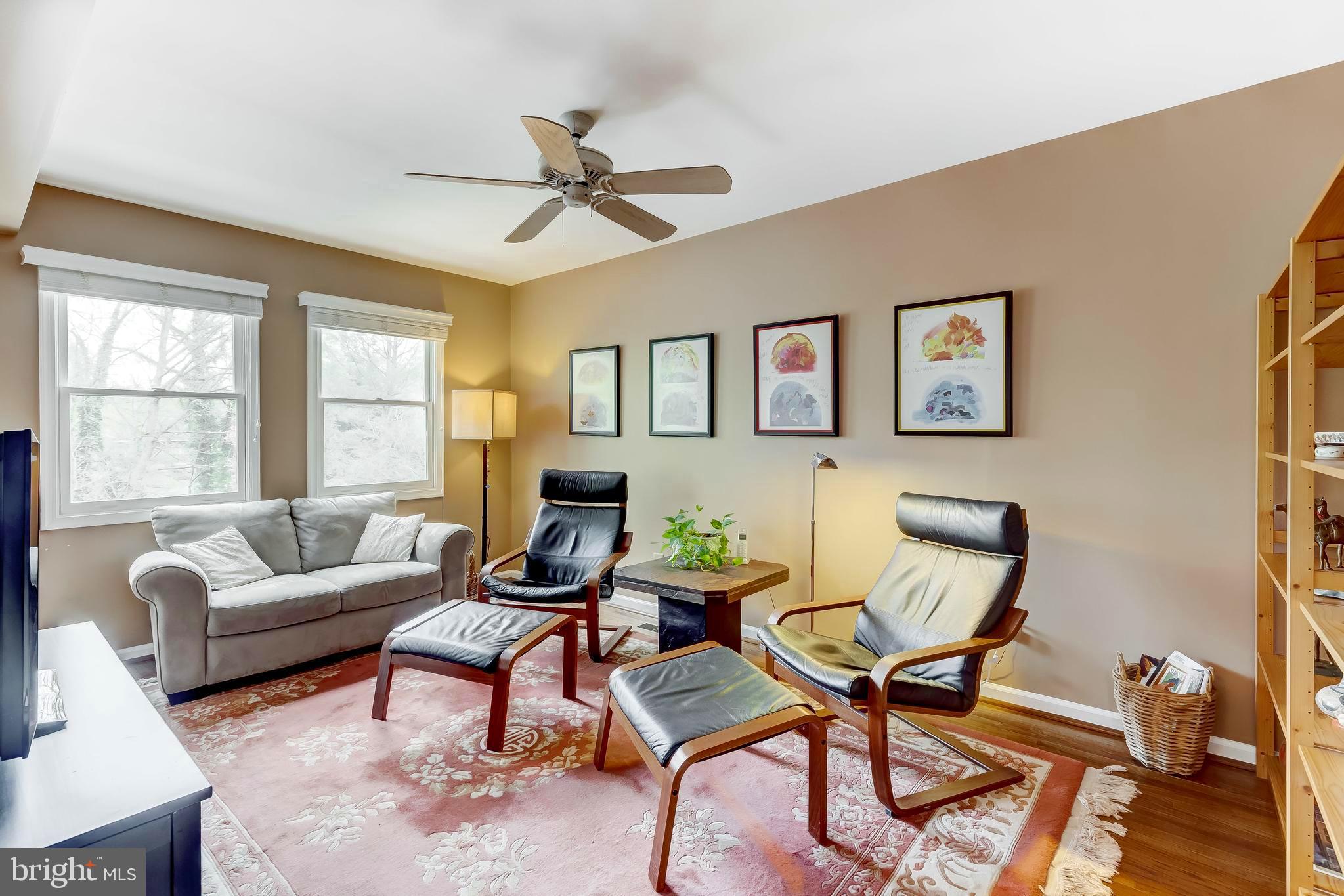 5854 Pimlico Road Baltimore, MD 21209 - Photo 4 of 48 Den or study